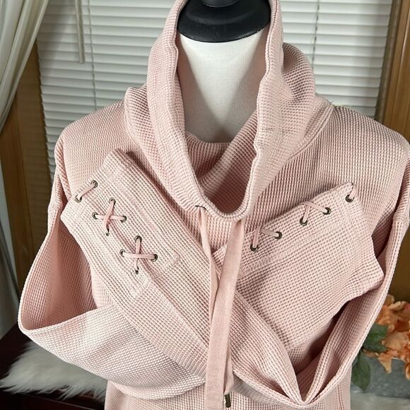 Polo Ralph Lauren Thermal Top NWT Size Small - Picture 2 of 8